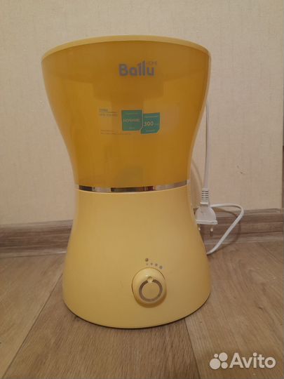 Увлажнитель воздуха ballu 2,8 литра бу