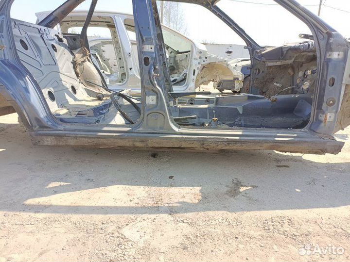 Порог правый Audi 80 1 седан рм 1 1990