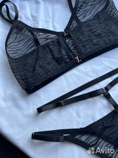 Комплект нижнего белья новый