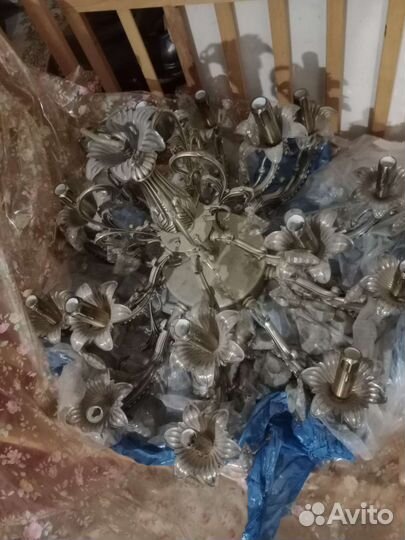 Люстра потолочная новая