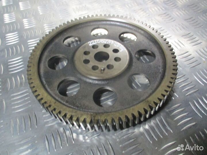 Шестерня Volvo 8131386