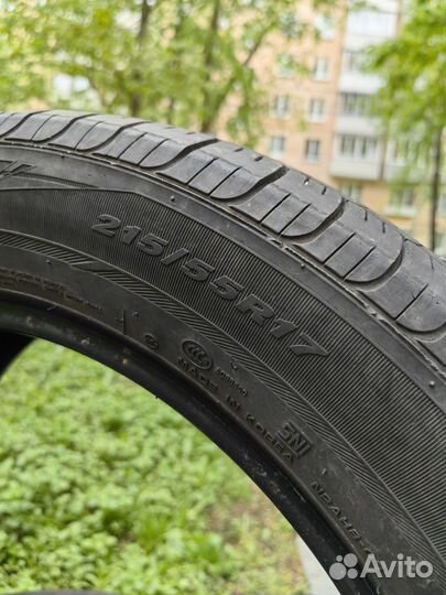 Nexen N'Priz AH8 215/55 R17 94K