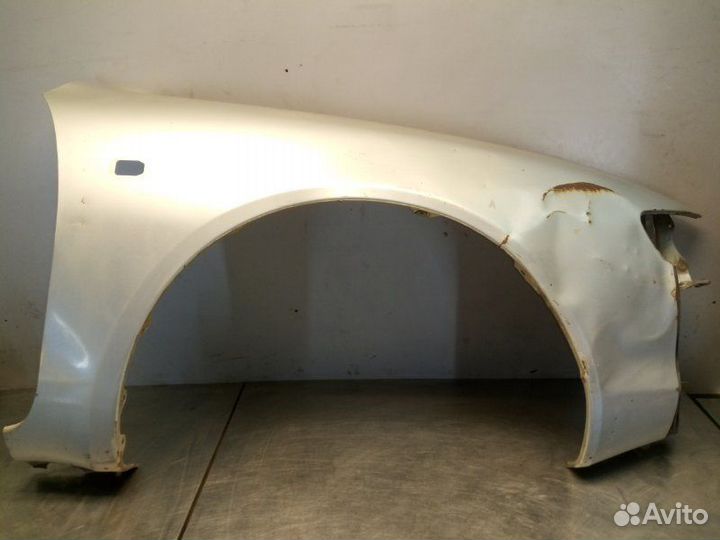 Крыло переднее переднее правое Toyota Curren ST206