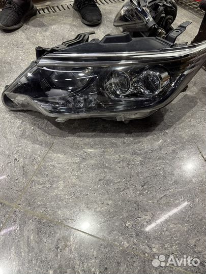 Фара передняя левая tayota камри 55