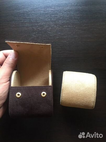 L.V travel watch case оригинал