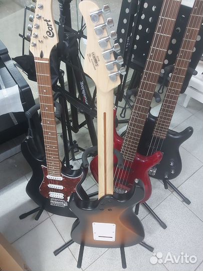 Электрогитара cort g110
