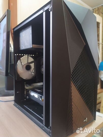 Игровой пк Intel i7 RX 580 8GB 16GB 512GB SSD