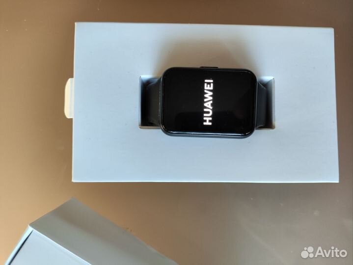 SMART часы huawei watch fit 2