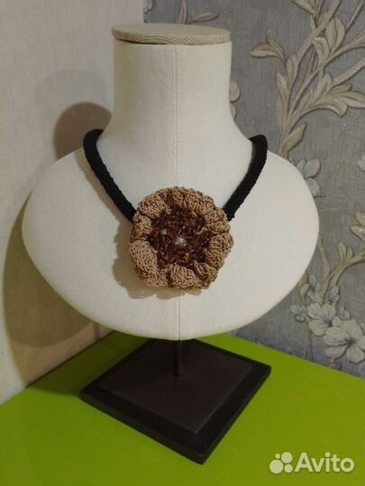 Колье Цветок ручная работа