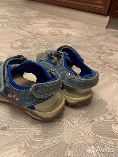 Сандалии детские31