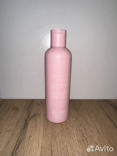 Kylie jenner vanilla milk toner тоник оригинал