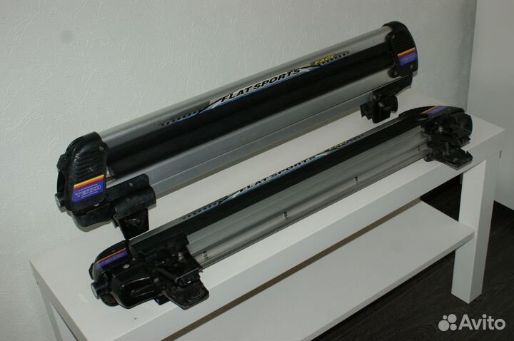 Багажник Terzo на крышу авто для лыж и сноуборда