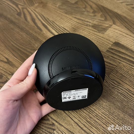 Беспроводная зарядка подставка Samsung Fast Charge