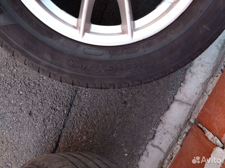 Michelin Energy Saver A/S 215/60 R16