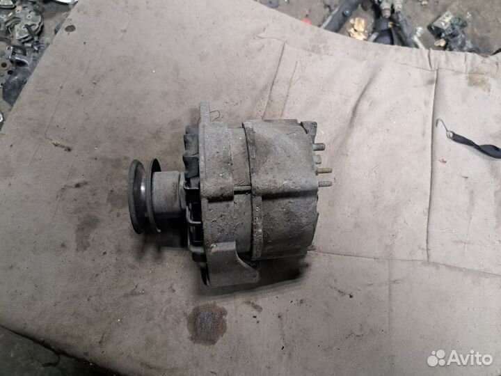Генератор Audi 80 B3