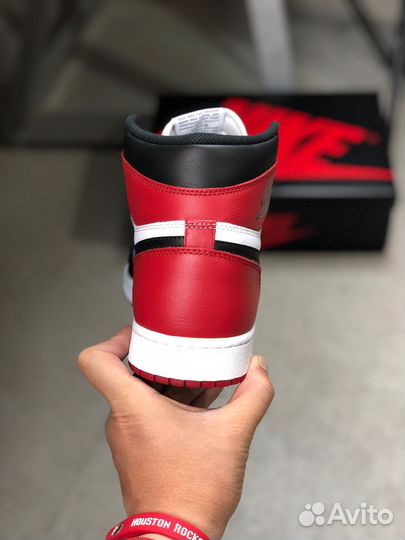 Кроссовки Nike Air Jordan 1 High Black Toe