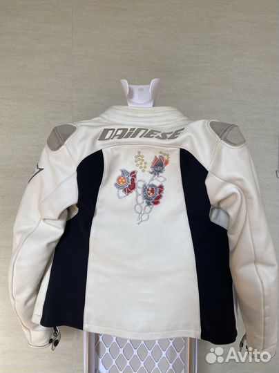 Мотокуртка кожаная dainese женская р42