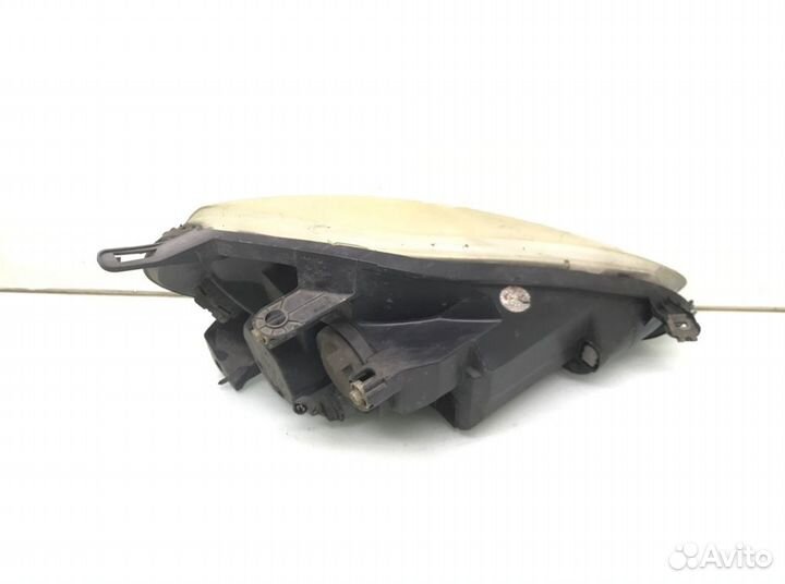 Фара Fiat Punto (2005-2012)