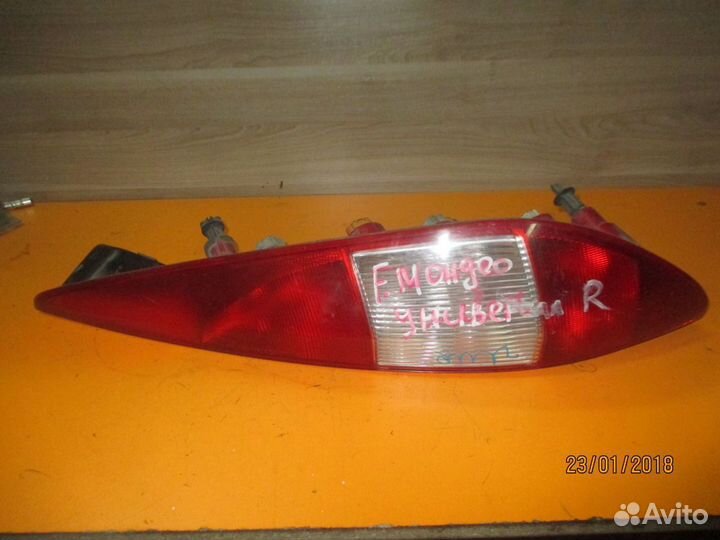 Фонарь задний правый Ford Mondeo III Форд Мондео 3
