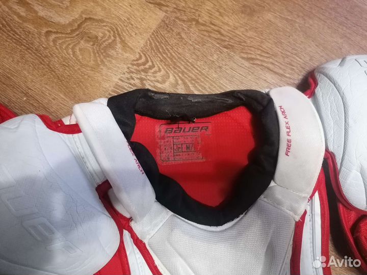 Нагрудник хоккейный bauer jr