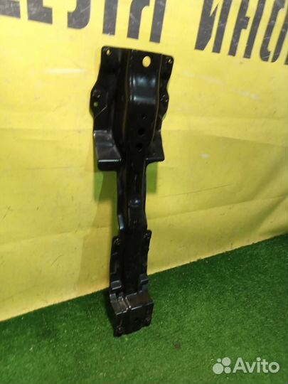 Кронштейн защиты картера Lexus LX570 2007