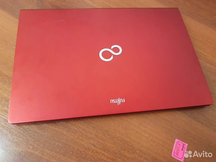 Fujitsu lifebook u772