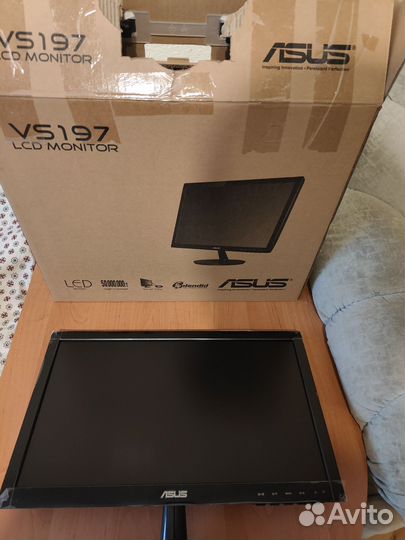 Монитор Asus VS197DE новый