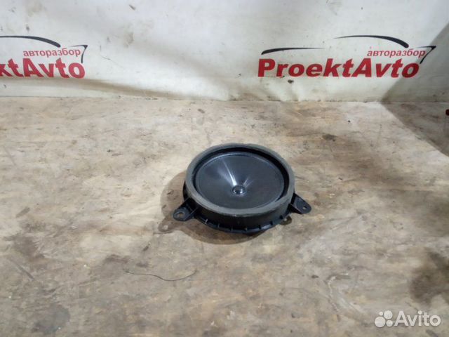 Динамик задний левый Toyota Rav4 50 2019