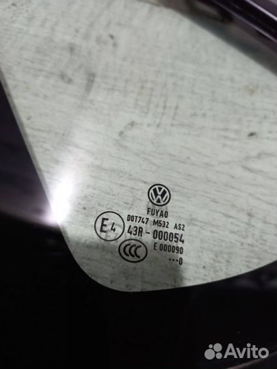 Форточка заднего левого крыла Volkswagen Polo 5