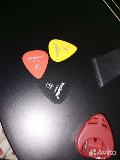 Акустическая гитара Rockstar