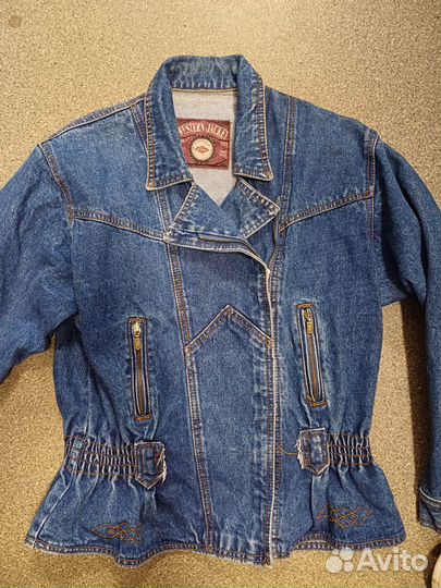 Джинсовая куртка