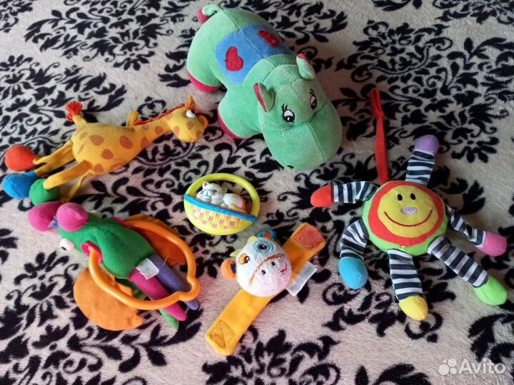 Игрушки погремушки набор