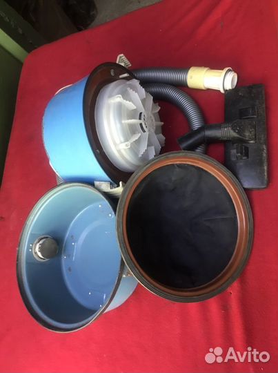 Пылесос Тайфун СССР в хорсостоянии