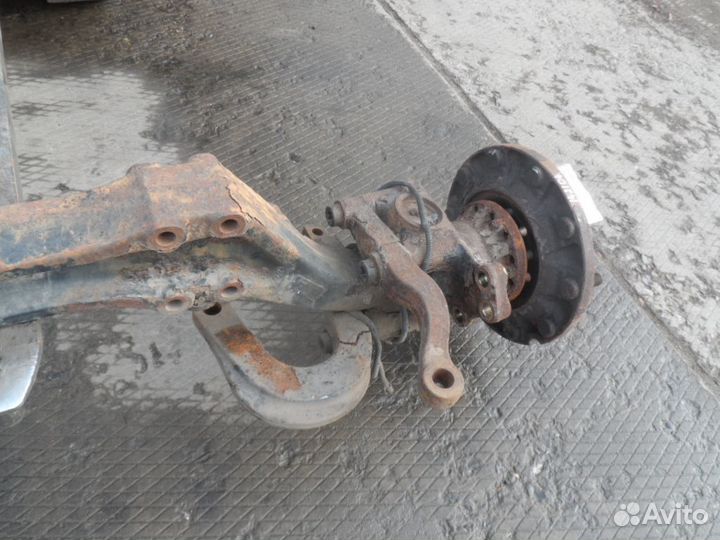 Балка передняя MAN TGX18.440 M 6105 в сборе с сту