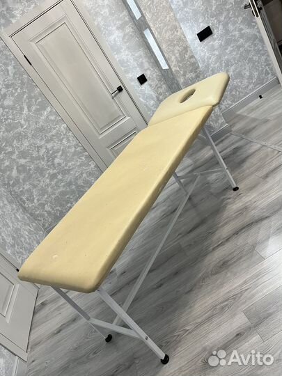 Массажный стол