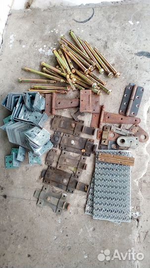 Болт м 16(Засов. дверной)