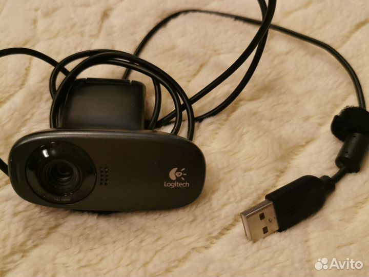 Веб-камера Logitech HD 720p