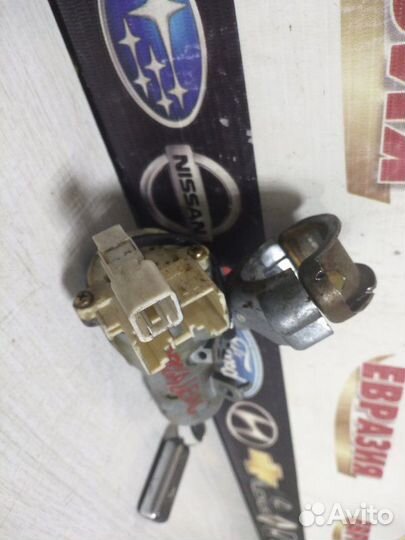 Замок зажигания Toyota Corolla EE111 4E-FE 1997