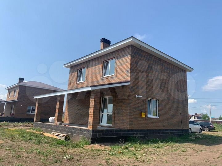 Коттедж 140 м² на участке 7,5 сот.