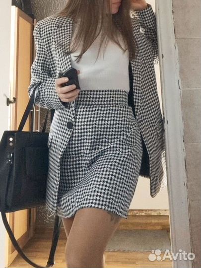 Костюм пиджак и юбка