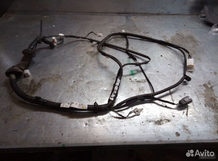 Проводка двери багажника Toyota Land Cruiser Prado