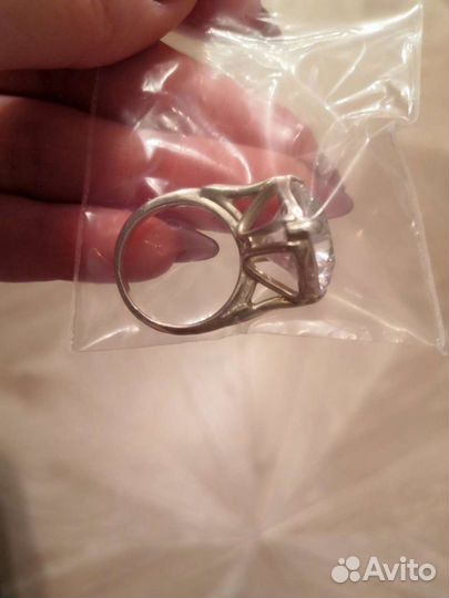 Серебряное кольцо