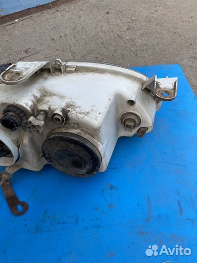 Фара 31105 левая освар волга