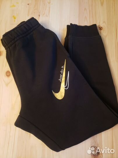 Спортивные штаны nike женские