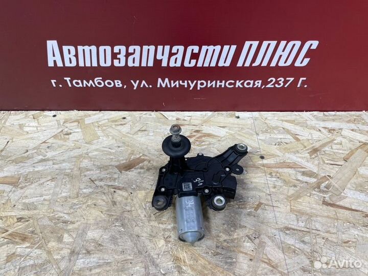 Мотор стеклоочистителя задний Renault Sandero