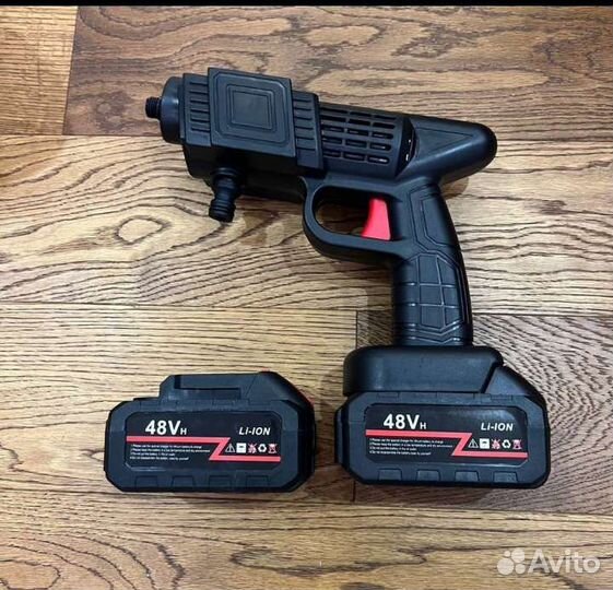 Аккумуляторная мойка высокого давления