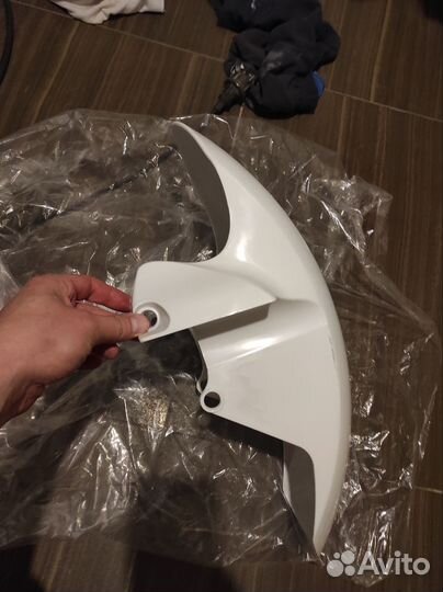 Крыло Ямаха р6 2006-2017