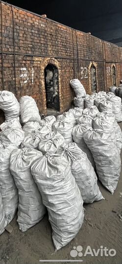 Прессованный древесный уголь