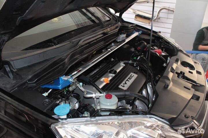 Распорка передняя Honda CR-V