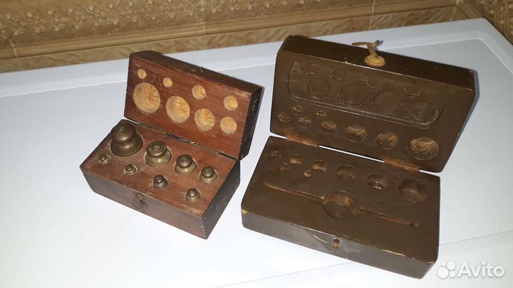Антикварный набор гирек Начало 20 века